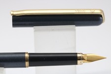 Vintage (c1984-91) Elysee No. 60 Lacquered Delphin Medium Fountain Pen, GT