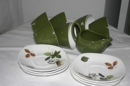 Midwinter pottery - midwinter,