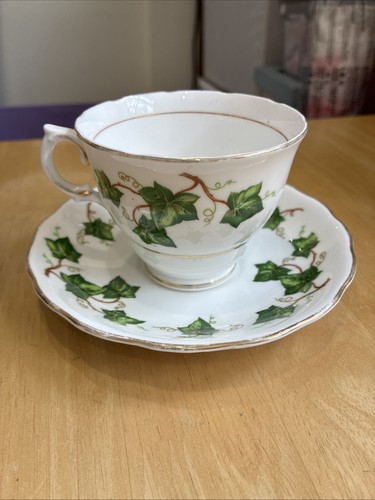 Colclough ivy pattern bone - colclough,