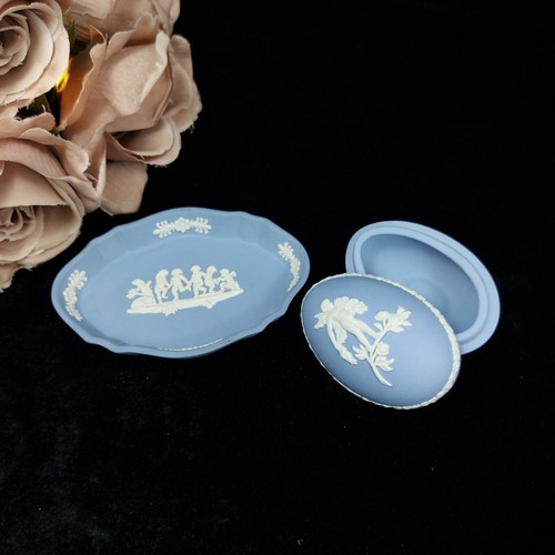 Wedgwood jasperware blue - blue, –