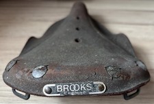 VINTAGE Brooks Brown Leather Saddle - IDEAL DECORATIVE DISPLAY ORNAMENT BICYCLE