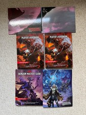 Dungeons & Dragons 5th Player's Handbook x2, DungeonMaster Guide, DM Screen