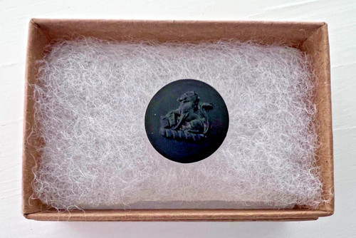 Wedgwood round inch basalt - round,