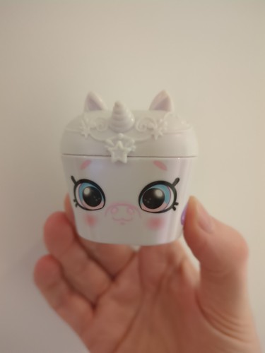 Shopkins unicorn pet - unicorn, and