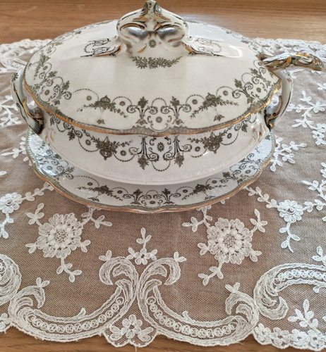 Royal doulton josephine - royal,