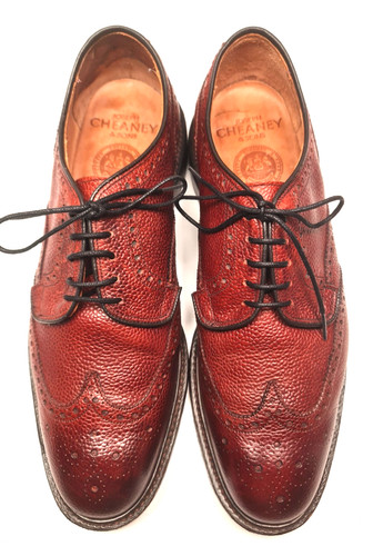 Dapper dresser alert - dresser, cheaney