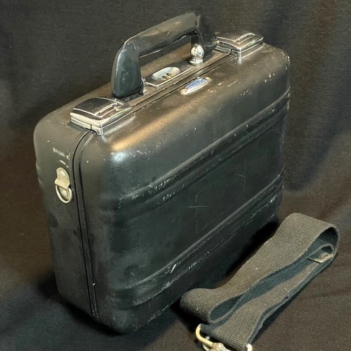Rare blue halliburton zero - blue,