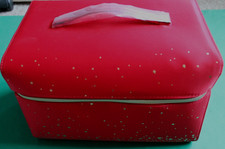 Estée lauder red vanity case - estée,