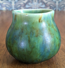 British Antique Art Deco 20th Century Ceramic Clews Chameleon Tunstall Vase Pot