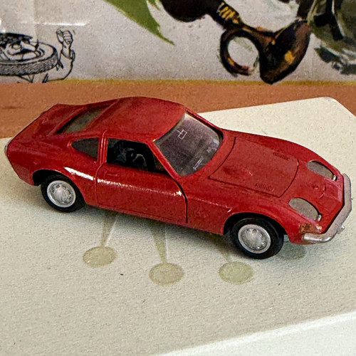 Gama opel 1900 - gama, 1/43