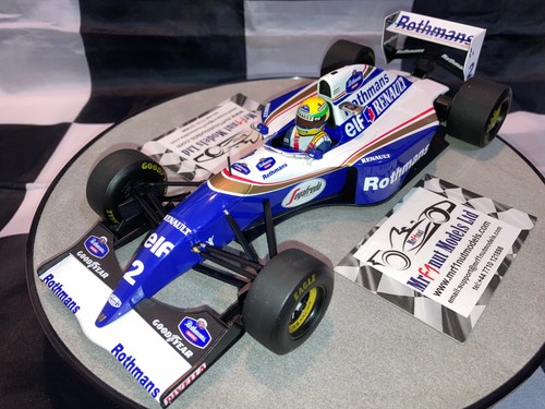 Minichamps 540943832 - 1:18,