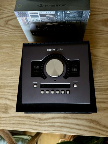 Universal audio apollo twin - universal,