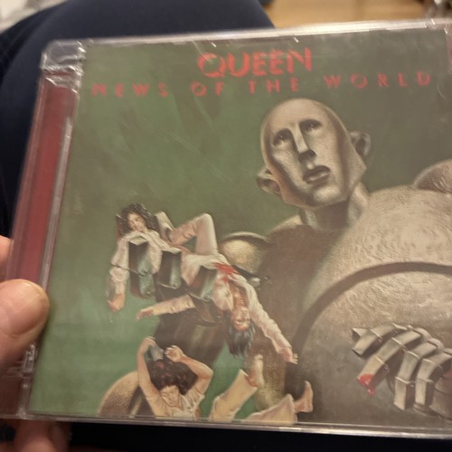 Queen news the world cd - news,