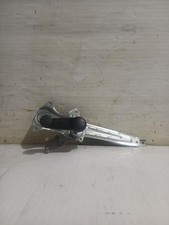 827205FA5A rear power window