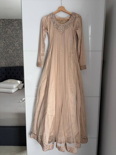 Champagne crystal embroidered - champagne,