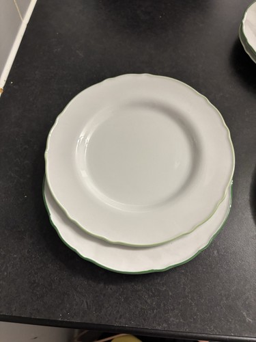 Set scalloped edge - scalloped, plates