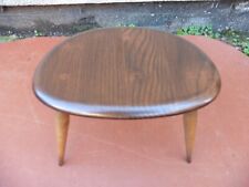 VINTAGE ERCOL PEEBLE NEST TABLE, SMALL KIDNEY SHAPE, TRIPOD LEG, CIRCA 1950 / 60