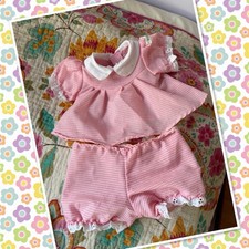 Beautiful Vintage Jesmar