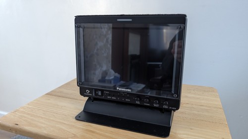 Panasonic broadcast monitor - panasonic,