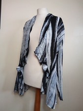 Chesca 4 Semi Sheer Waterfall