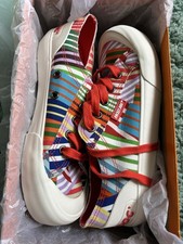 BNIB Ladies Rocket Dog Pink