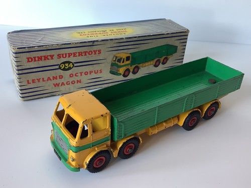 Dinky toy leyland - dinky,