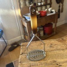 Vintage Prestige Traditional Potato Masher Kitchen Utensil - Retro!
