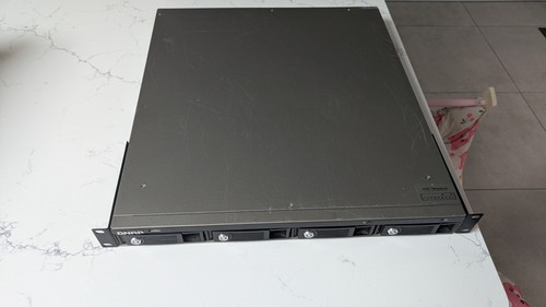 Qnap 420u network attatched - qnap,