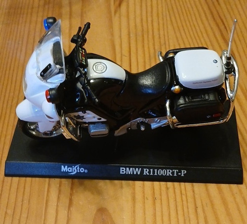 Maisto bmw r1100rt diecast - maisto, r1100rt-p