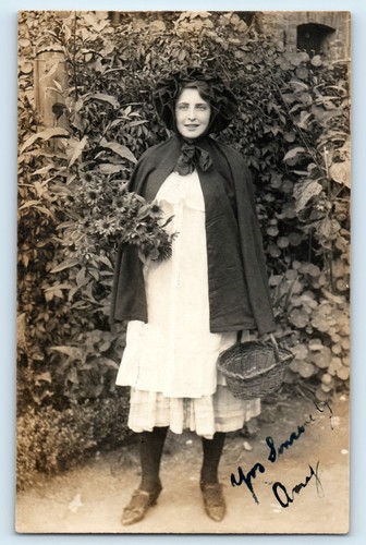 Postcard lady posed red - postcard,