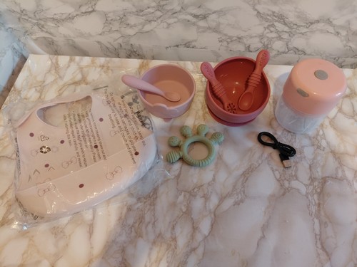 Job lot baby bundle - lot, feeding