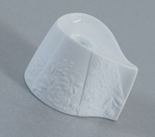 Kaiser 0275 Bisque Porcelain