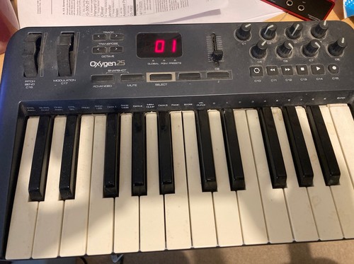 Audio oxygen key - 25, 25-key