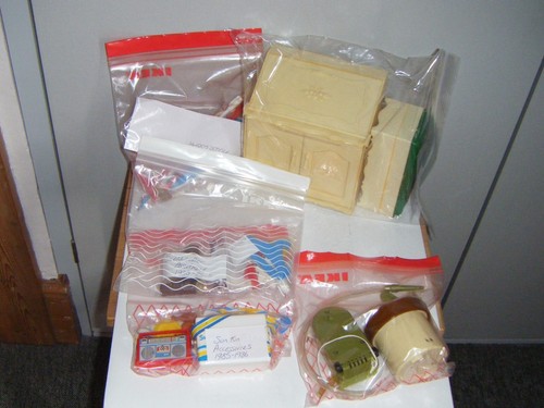 Vintage sindy accessories - vintage,