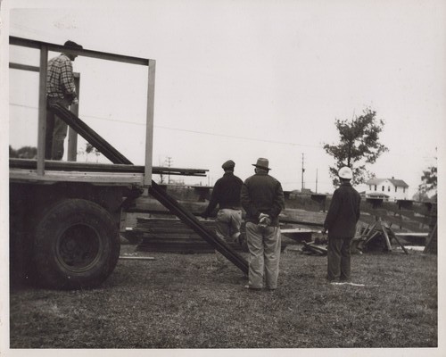 Hunt bros circus - circus, equipment