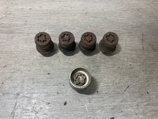 2005 TOYOTA CELICA LOCKING WHEEL NUTS SET WITH KEY