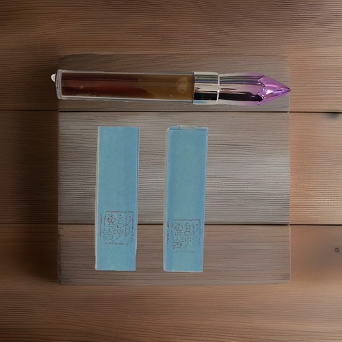 Stock membrane and glue - [uk, stock]