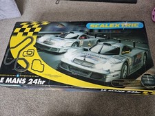 Scalextric C1050 Le Mans 24 Hr Racing Set With Mercedes Cars Very Good Condition