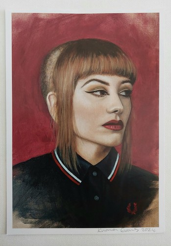 Skinhead girl black - girl,