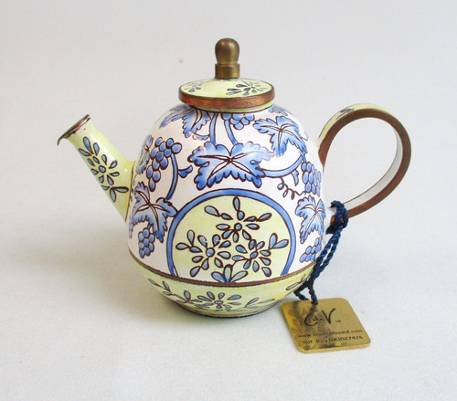 Charlotte vita teapot spode - charlotte,