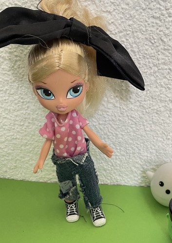 Mattel scene bratz - mattel, doll