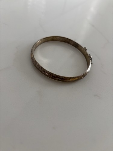 Vintage silver bangle - silver,