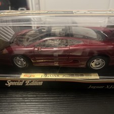 1992 Jaguar XJ220 1:18 Scale