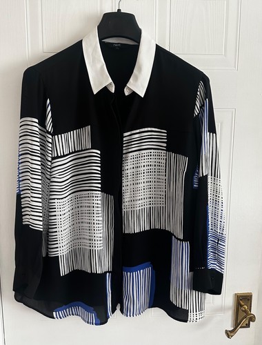 Next size geometric - next, design