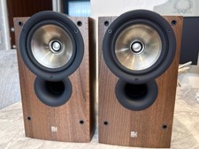 KEF  iQ1 Series Walnut