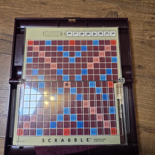 Scrabble deluxe travel edition - deluxe,