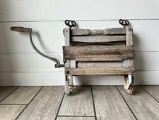 Antique Clothe Wringer