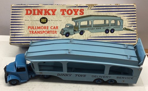 Dinky toys 582 - dinky, car
