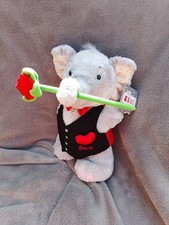 Valentine's Elliot And Buttons