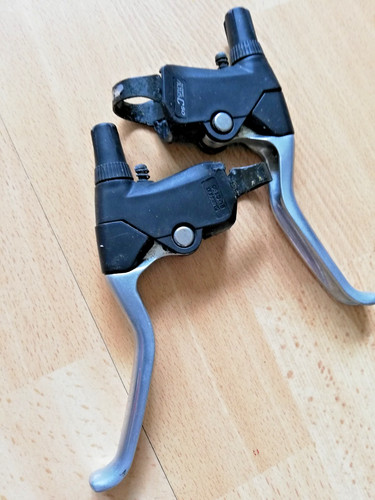 Pair vintage shimano - altus, c50